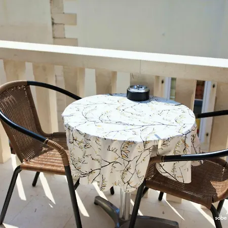 Bed & Breakfast & Antonijela Bol